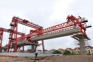150 Ton Bridge Girder Lanser Crane Machine Cijena na prodaju